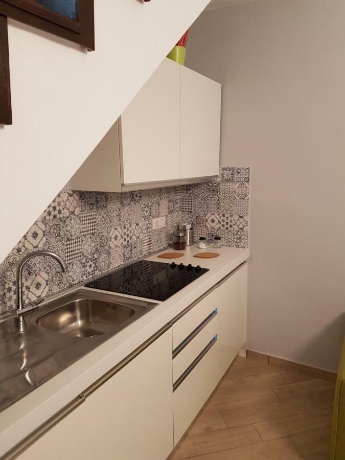 Appartamento La Casa Di Abbi Napoli
